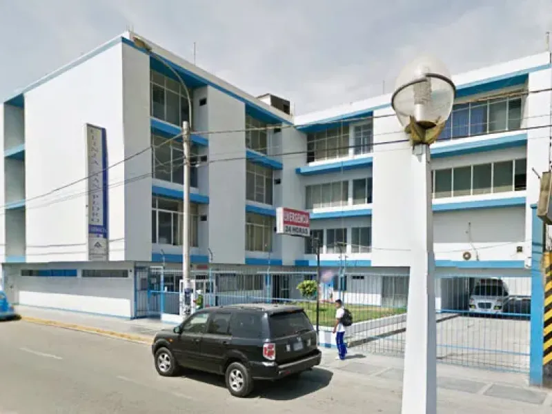CLINICA SAN PEDRO - HUACHO
